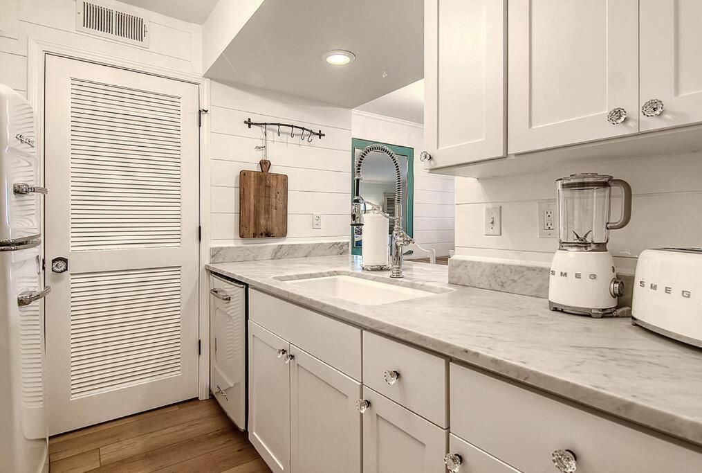 Luxury Seabrook Beachfront W/Spectacular Sunsets Buitenkant foto